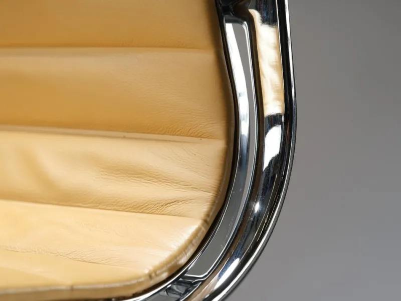 Hot Pamono EA117 Desk Chair in Tan Leather by Charles & Ray Eames for Vitra, Switzerland, 1990s