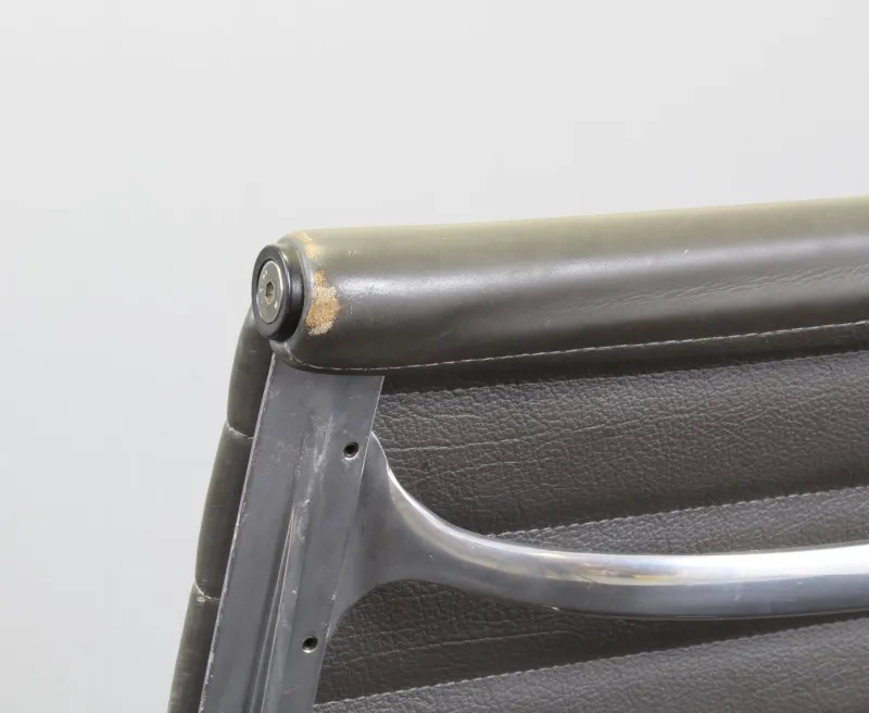 Pamono Ea117 Office Chair by Charles & Ray Eames for Herman Miller, 1980s
