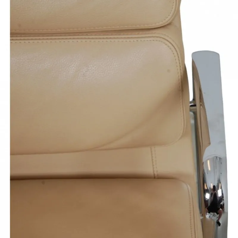 Pamono Ea-208 Softpad Chair in Beige Leather by Charles Eames, 2000s> Office Chairs