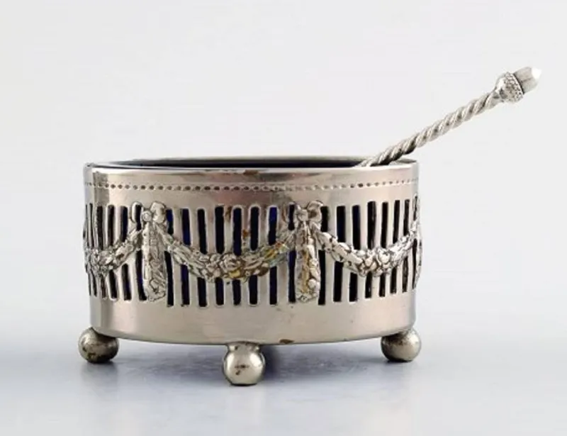Pamono Early 20th Century Danish Silver & Blue Glass Salt Jars with Spoons, Set of 3> Salt & Pepper Shakers