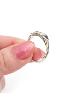 Pamono Early 20th Century Edwardian Ring with Synthetic Sapphire & 0.30 Ct Old-Cut Diamond, 1890s><noscript><img width=