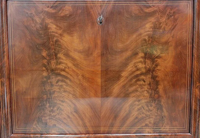 Sale Pamono Early 19th Century Secretaire in Mahogany & Veneer