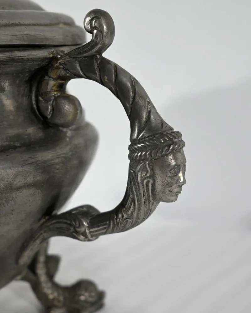 Pamono Early 20th Century Tureen and Tray in Fine Pewter by L. Houzeaux, 1930s, Set of 2> Serving Dishes