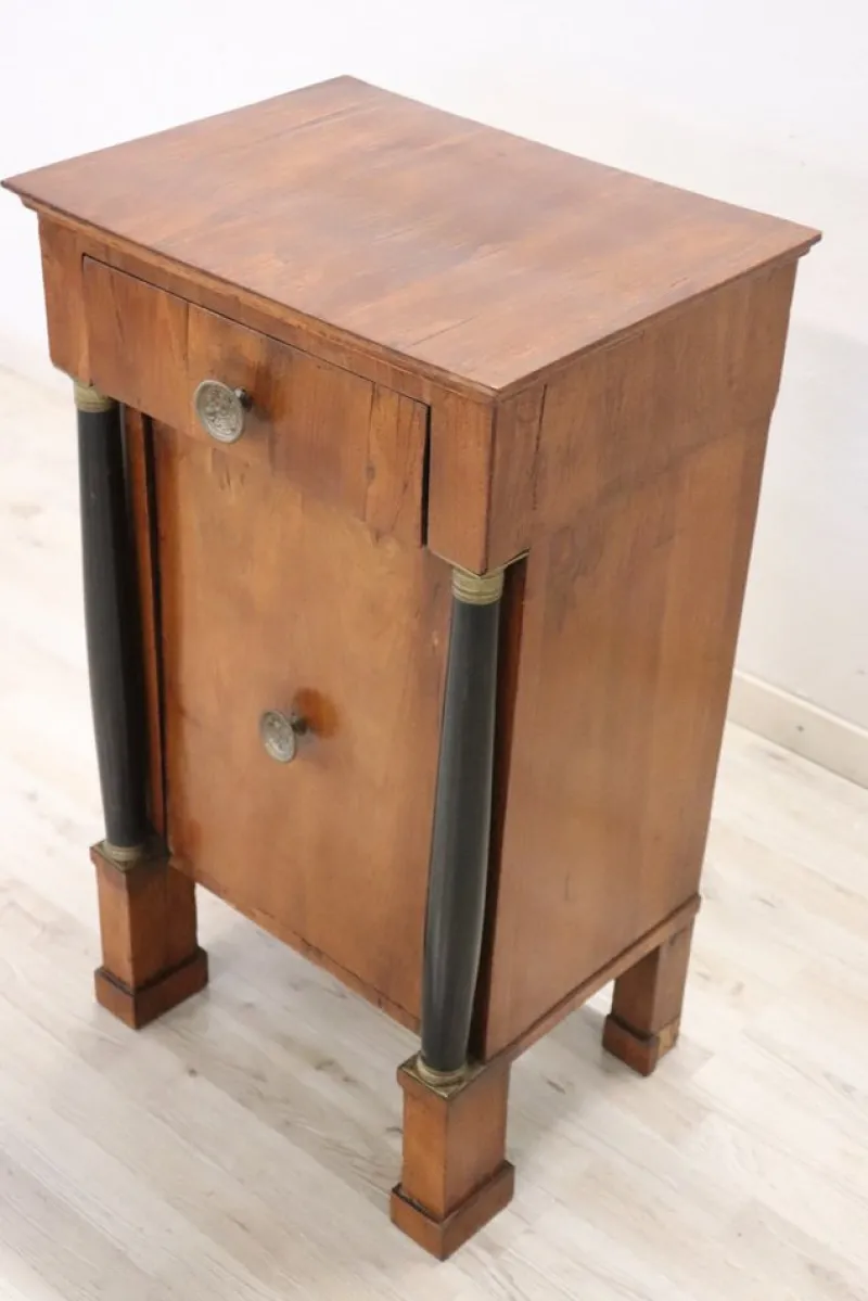 Sale Pamono Early 19th Century Walnut Nightstand