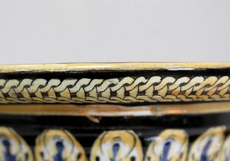 Sale Pamono Earthenware Planter with Polychrome Decorations from Gien, Late 19th or Early 20th Century
