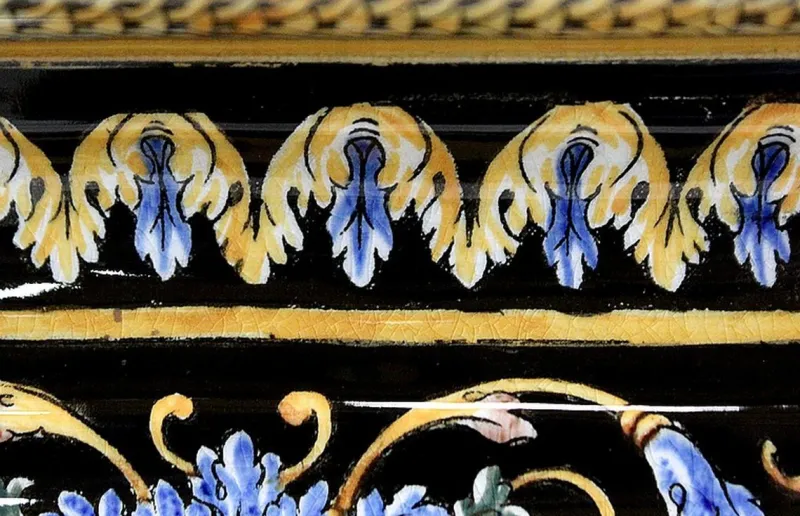 Sale Pamono Earthenware Planter with Polychrome Decorations from Gien, Late 19th or Early 20th Century