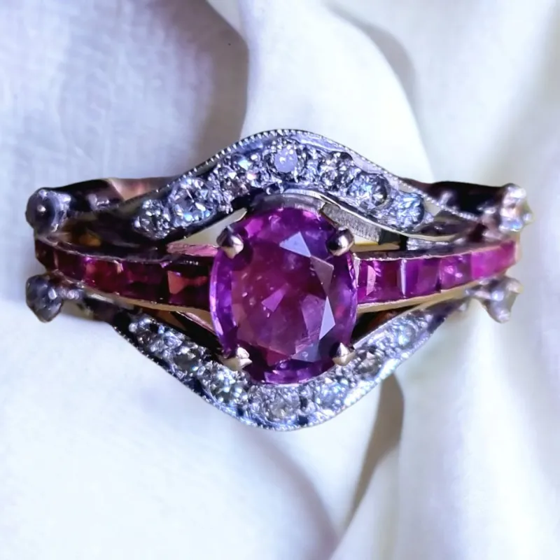 Pamono Edwardian Ruby and Diamond Cluster Ring, 1910s> Rings