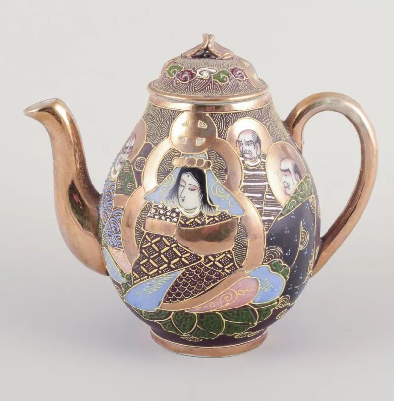 Pamono Egoist Tea Set Consisting of a Teapot, Sugar Bowl, Creamer, Cup from Satsuma, Japan, Set of 4> Coffee & Tea Service