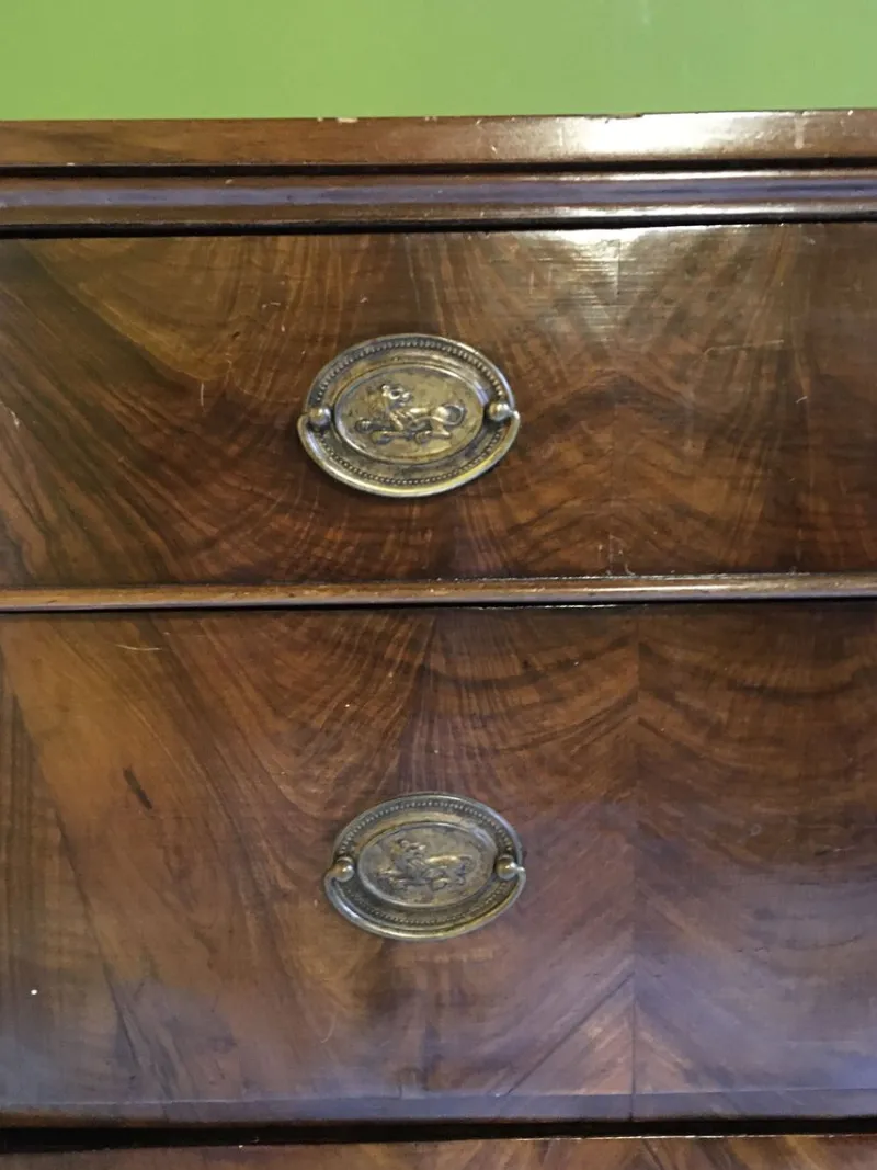 Pamono Empire Chest of Drawers in Walnut with Bronze Details, 18th Century> Dressers, Commodes & Chests
