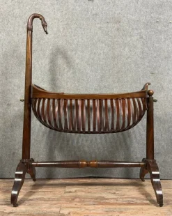 Pamono Empire Cradle with Swans Neck in Mahogany, 1810> Beds & Bedroom Sets