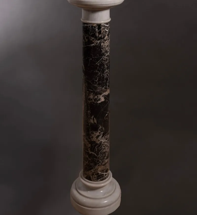 Outlet Pamono Empire Italian Black and White Marble Column