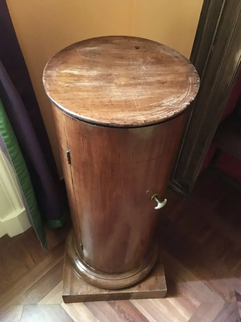 Pamono Empire Walnut Column with Door and Container, 1790s> Pedestals And Columns