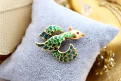 Best Pamono Enameled Bird Shaped Gold Brooch