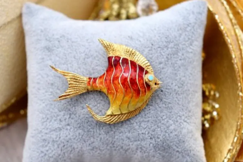 Pamono Enameled Fish Shaped Gold Brooch> Brooches