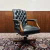 Online Pamono English Black Chesterfield President Chair