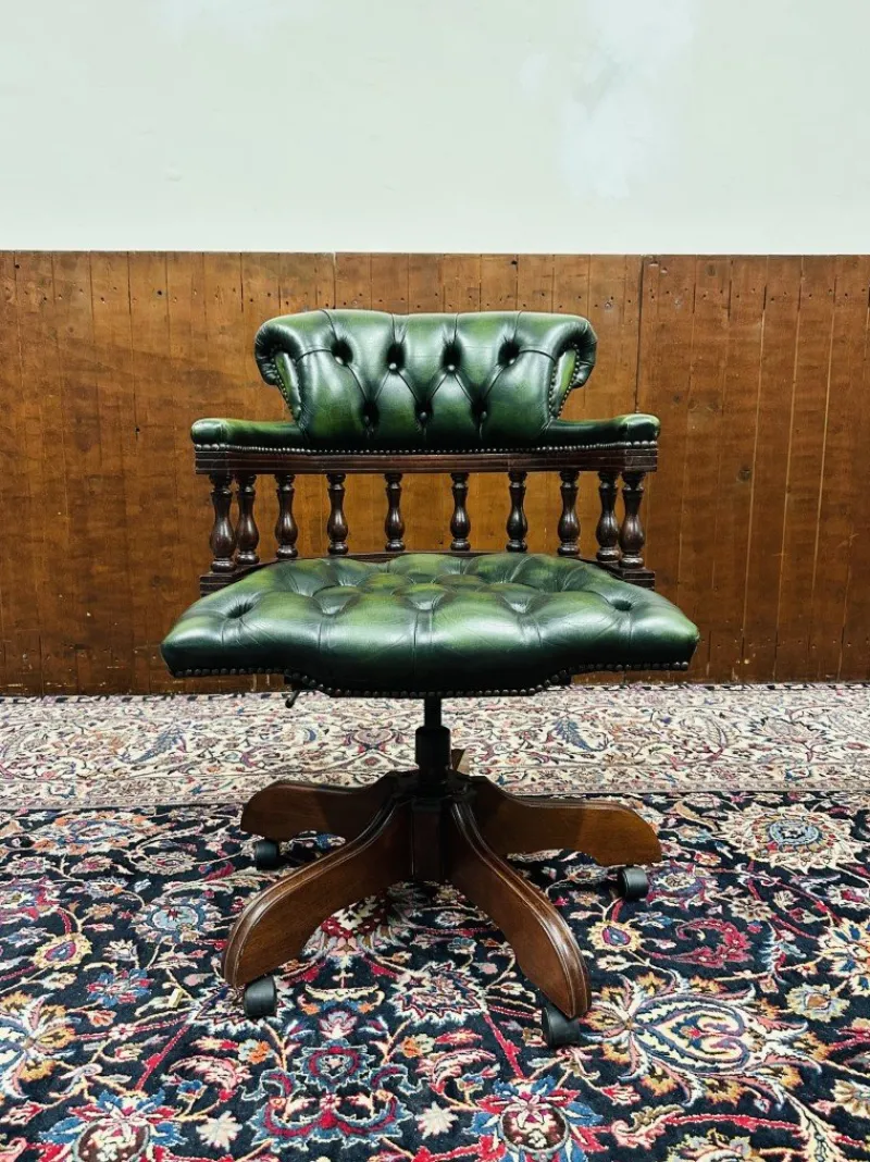 Clearance Pamono English Chesterfield Captain Chair in Green