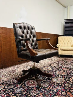 Outlet Pamono English Chesterfield Desk Chair