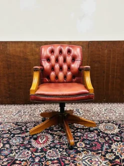 Sale Pamono English Chesterfield Desk Chair in Red