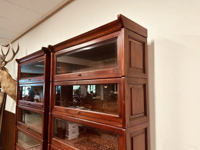 Discount Pamono English Classic Bookcase from Globe-Wernicke