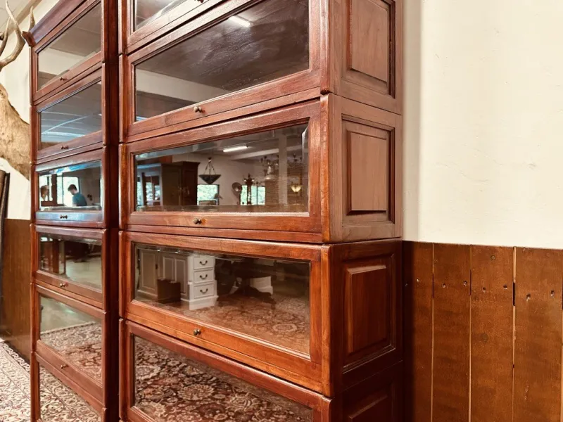 Discount Pamono English Classic Bookcase from Globe-Wernicke