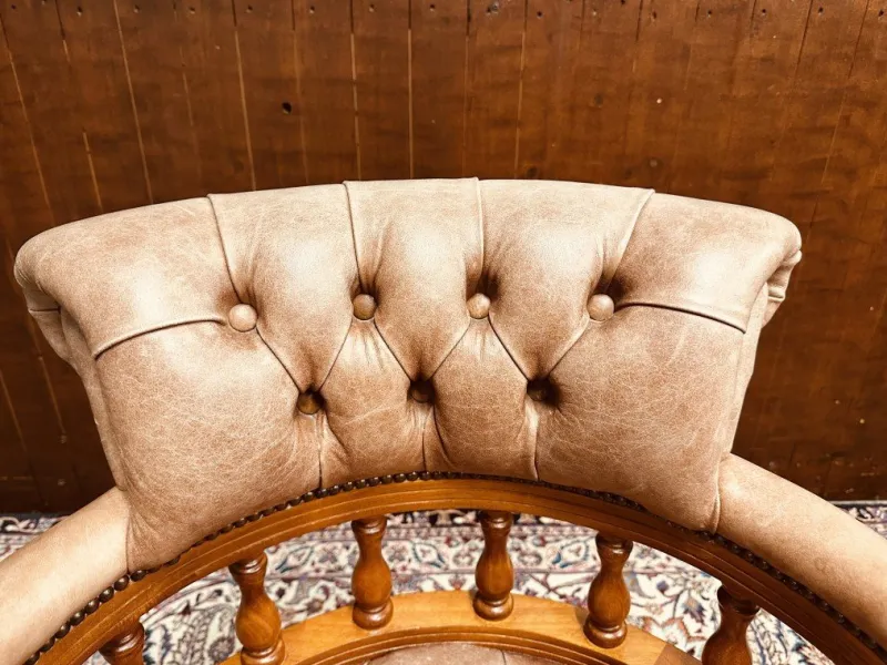 Hot Pamono English Classic Chair in Leather