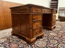Best Pamono English Classic Desk with Green Inlay