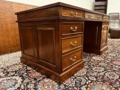 Pamono English Classic Desk with Black Inlay><noscript><img width=