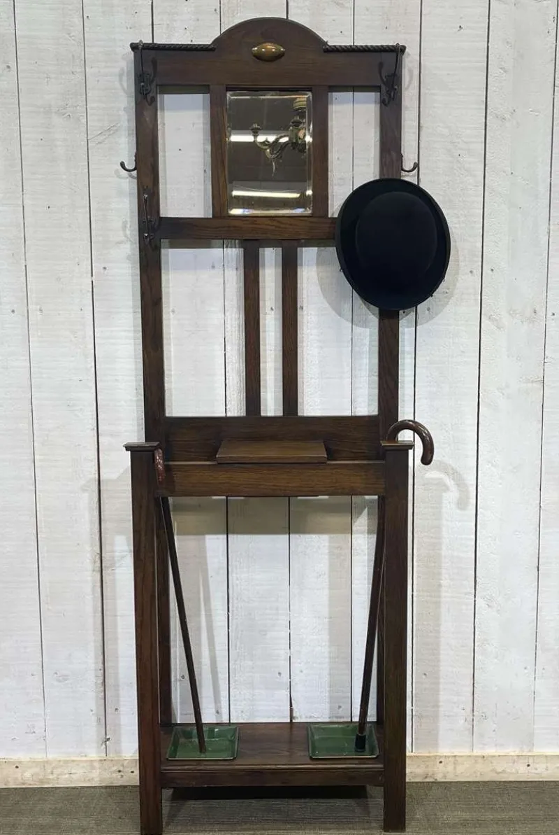 Pamono English Coat Rack in Oak> Racks, Hooks & Valets