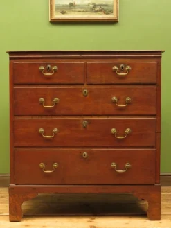 Pamono English Cottage Oak Chest of Drawers, 1700s><noscript><img width=