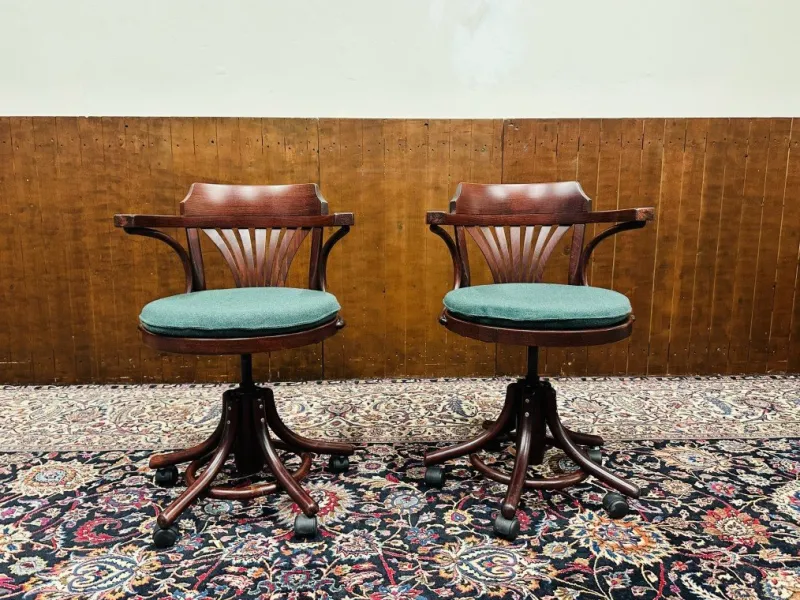 Pamono English Desk Chair from Thonet> Office Chairs