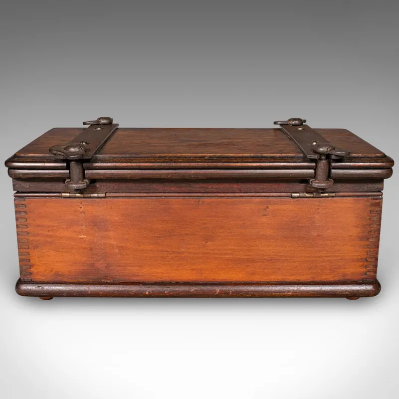 Pamono English Edwardian Beech and Cast Iron Flower Press Box, 1910s> Trunks Crates & Baskets