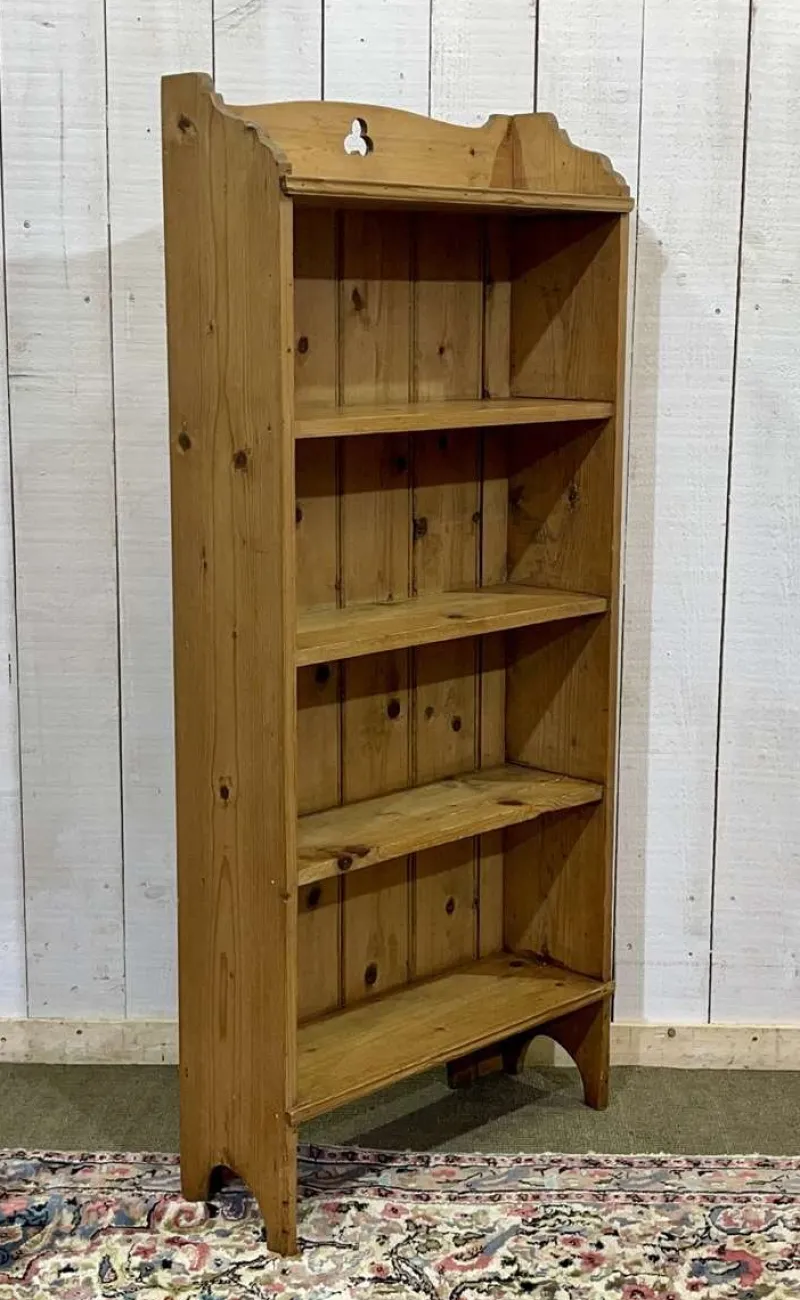 Pamono English Fir Bookcase, 1900s> Shelves & Wall Units
