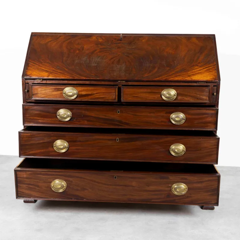 Pamono English George III Mahogany Desk> Secretaires