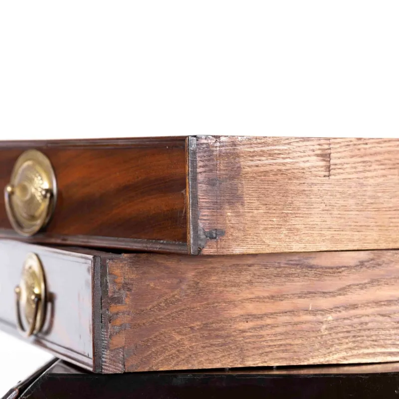 Pamono English George III Mahogany Desk> Secretaires