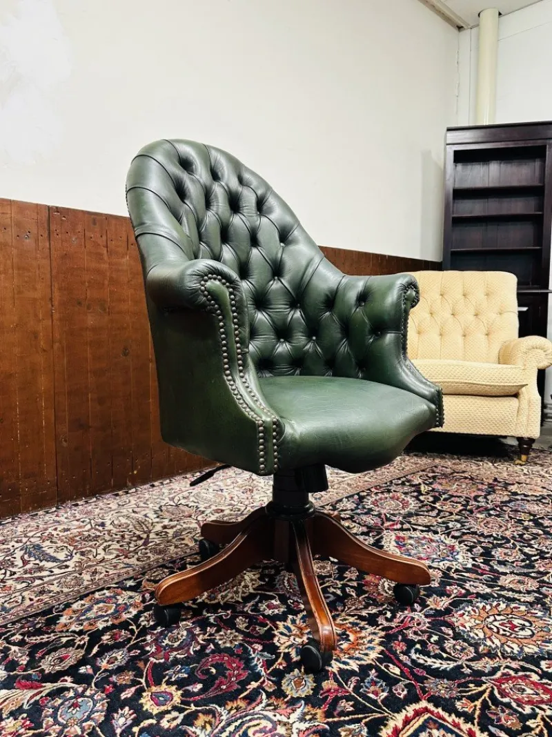 Pamono English Green Chesterfield Director Chair> Office Chairs