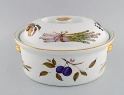 Best Pamono English Large Evesham Lidded Tureen in Porcelain from Royal Worcester, 1980s