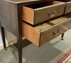 Sale Pamono English Mahogany Dressing Table, Early 20th Century