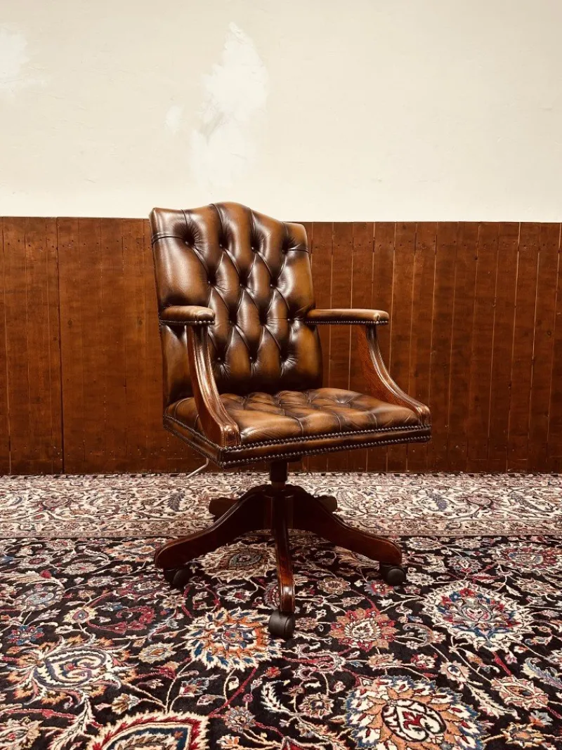 Pamono English President Chair in Leather> Office Chairs