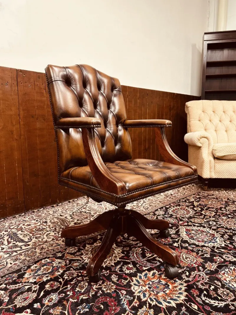 Pamono English President Chair in Leather> Office Chairs