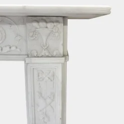 Best Pamono English Regency Carved Statuary White Marble Fireplace Mantel, 1820s