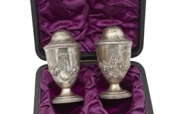 Online Pamono English Silver Salt and Pepper Shakers, 1840s, Set of 2