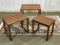 Pamono English Teak Nesting Tables, 1970s, Set of 3><noscript><img width=