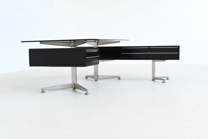 Sale Pamono Executive Corner Desk in Mahogany and Glass from Abbondinterni, Italy, 1970s
