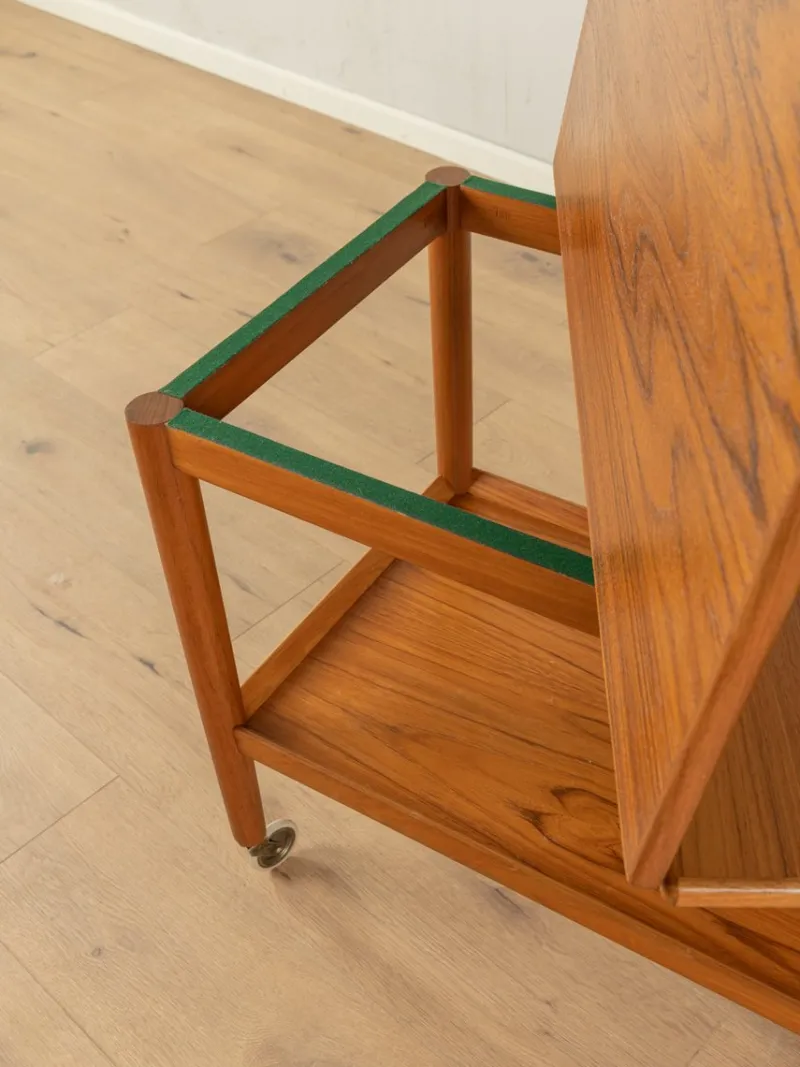 Sale Pamono Extendable Serving Trolley by Poul Jeppesen for Poul Jeppesens Møbelfabrik, 1960s