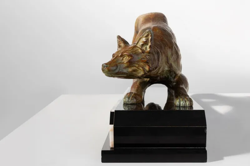 Pamono F. H. Danvin, Sculpture of a Fox, 1973, Bronze on Marble> Art Deco