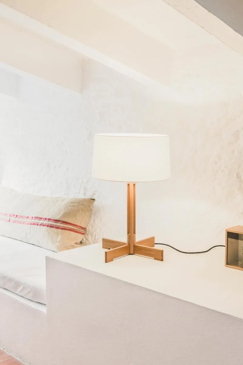 Pamono FAD Menor Table Lamp by Miguel Milá> Table Lamps