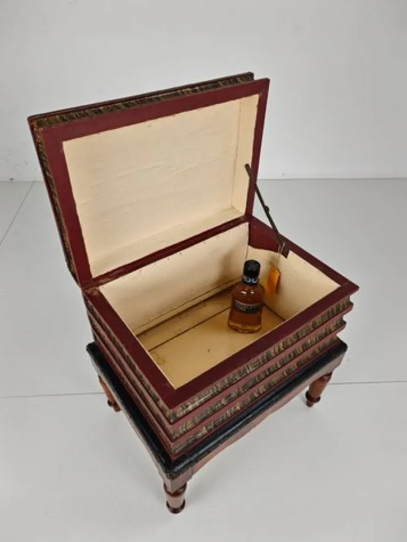 Pamono Faux Book Box on Painted Stand in Leather, 1830> Trunks Crates & Baskets