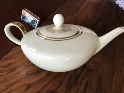 Best Pamono Favorit Tea Kettle from Hutschenreuther, Bavaria, Germany, 1940s