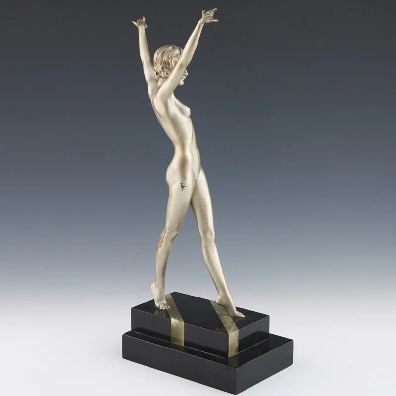 New Pamono Ferdinand Preiss, Art Deco Striding Lady, 1920s, Bronze with Marble Base