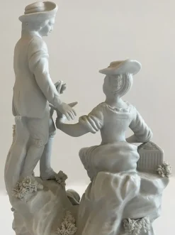Sale Pamono Figurative Sculpture, 19th Century, Porcelain